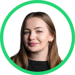 Klaudia Mikulec-Social Media Specialist